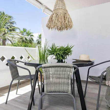 Pr- Stunning Flat Front Line Puerto Banus